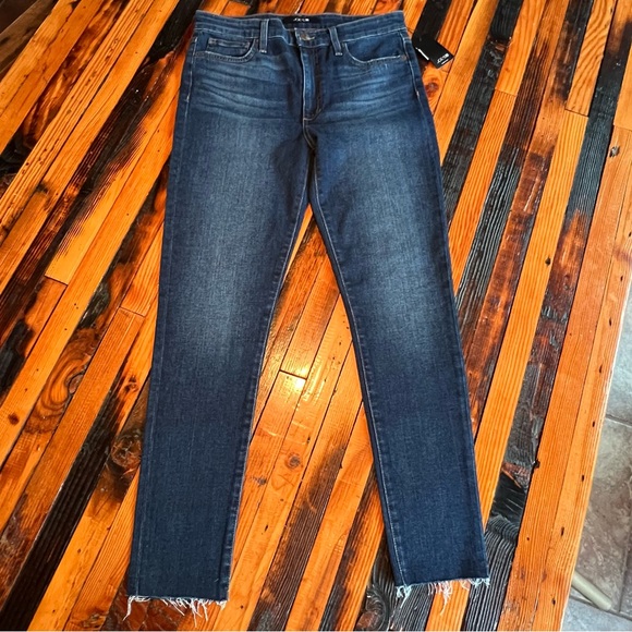 Joe’s High Rise Skinny Ankle - Picture 2 of 7